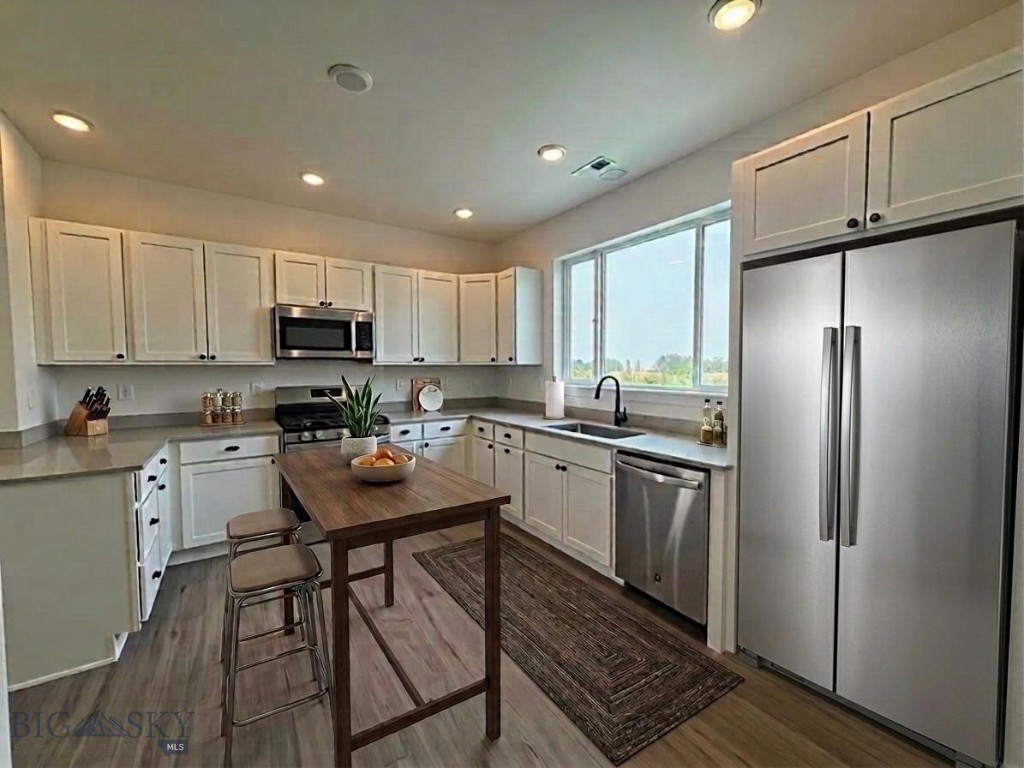 5705 Flycatcher Drive