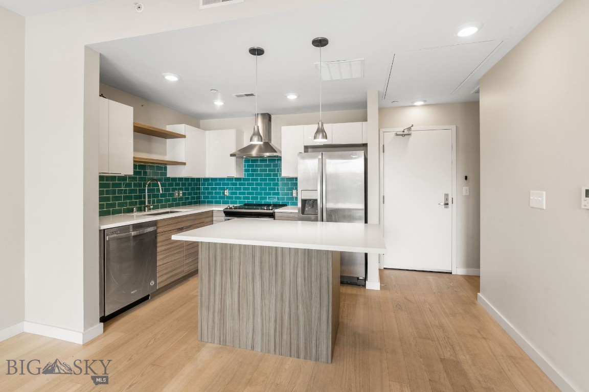 476 Enterprise Boulevard 114