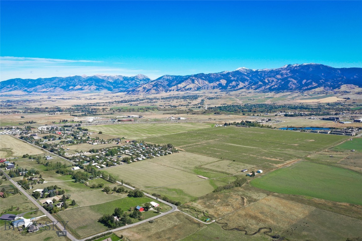 1196 and 1200 Hidden Valley Road