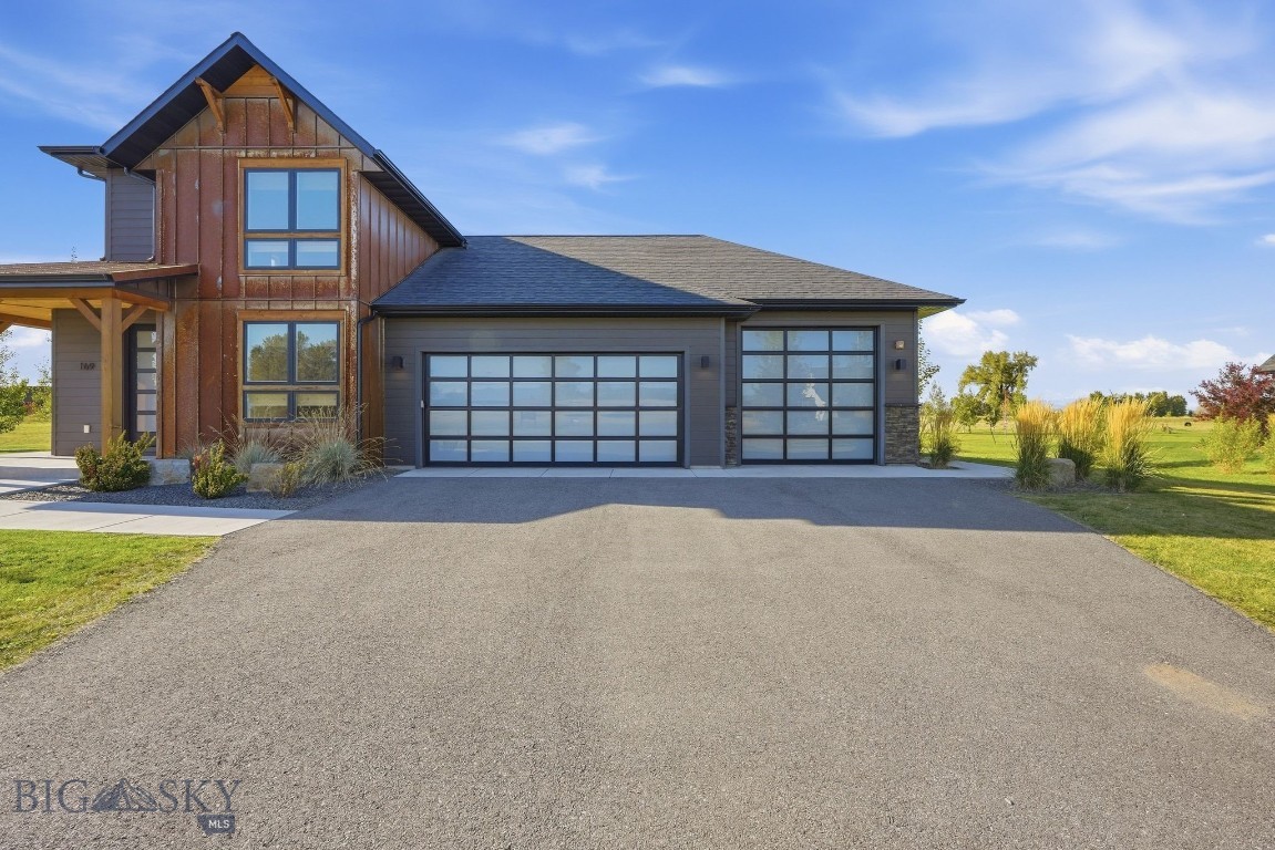 169 Riparian Way