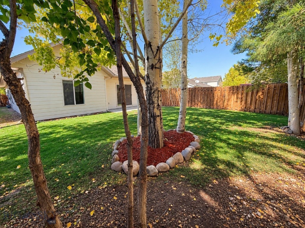 852 Forestglen B
