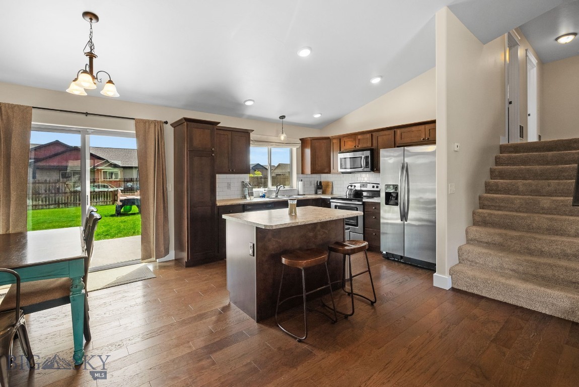 1600 Powers Boulevard