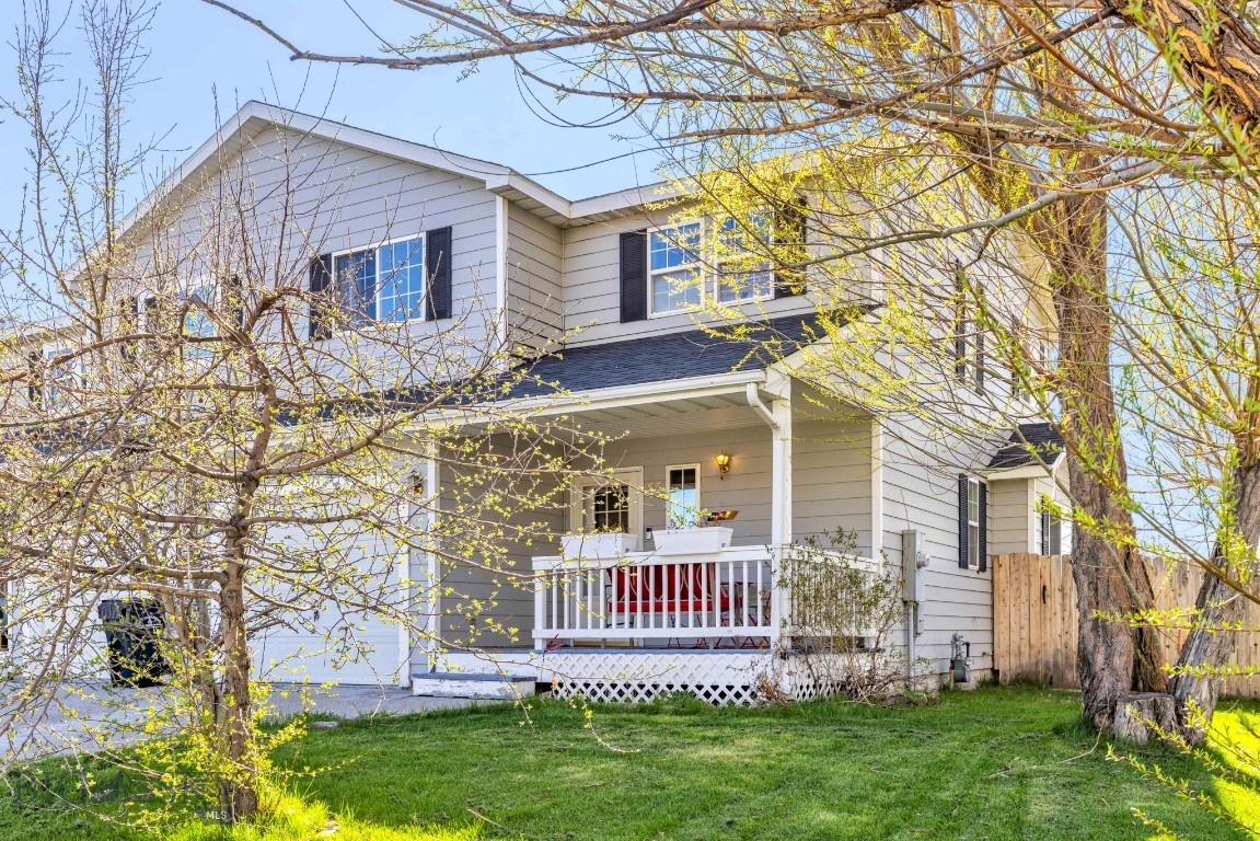 55 Michael Grove Ave