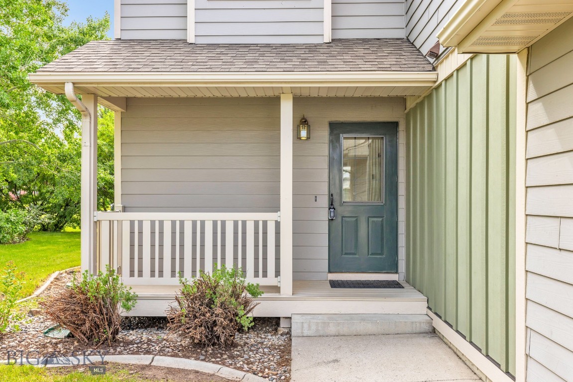 605 Prairie Avenue
