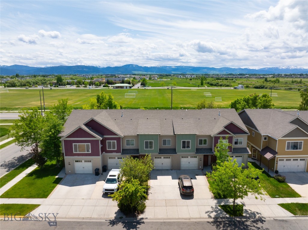 4364 Brookside Lane