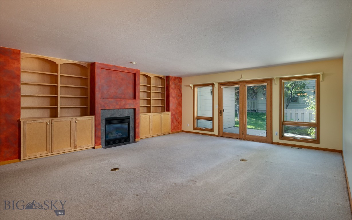 2400 Durston Road 17