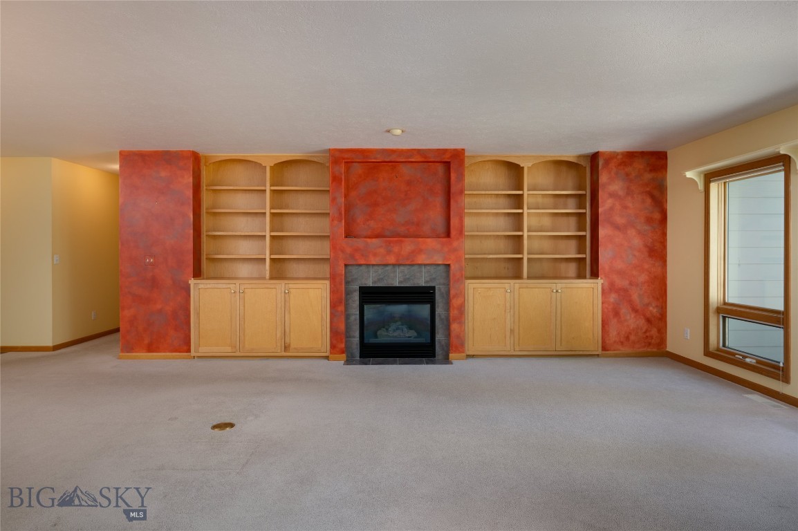 2400 Durston Road 17
