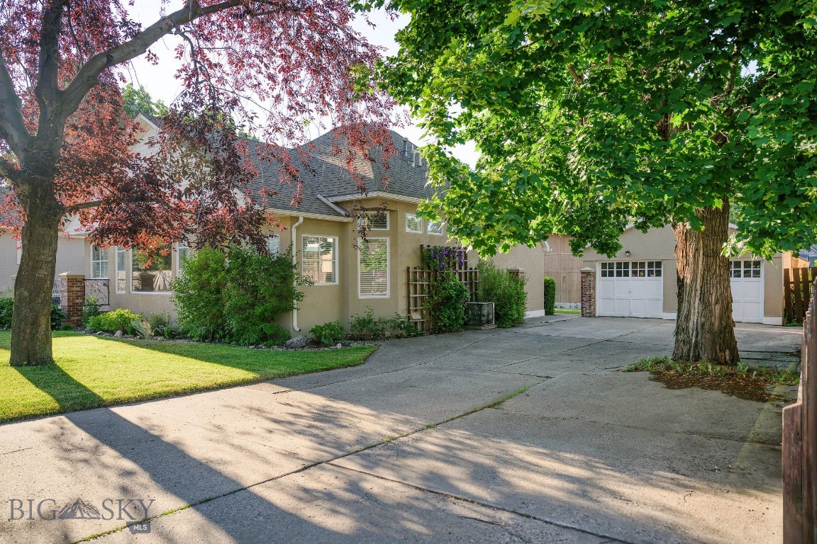 519 W Mendenhall