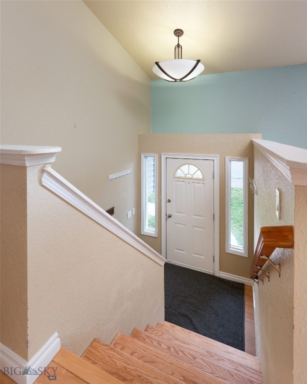 303 Pearl Dr.