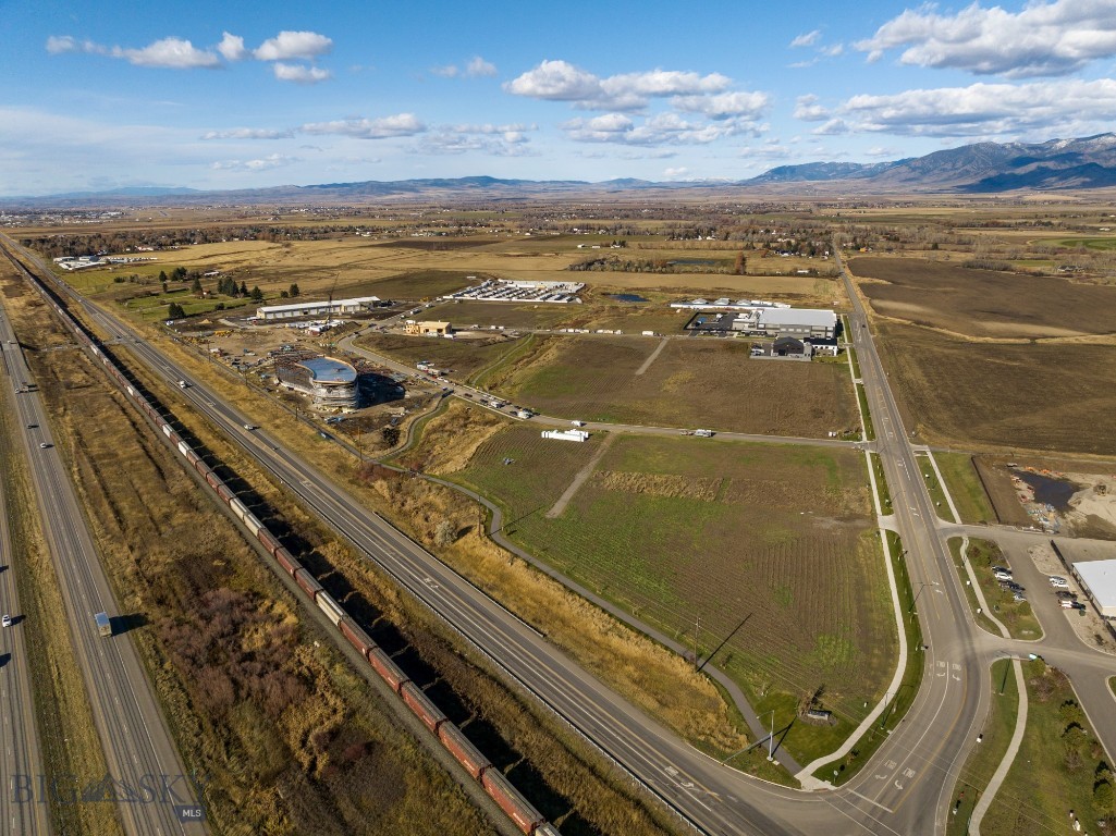 3355 Royal Wolf Way Lot 12, Bozeman