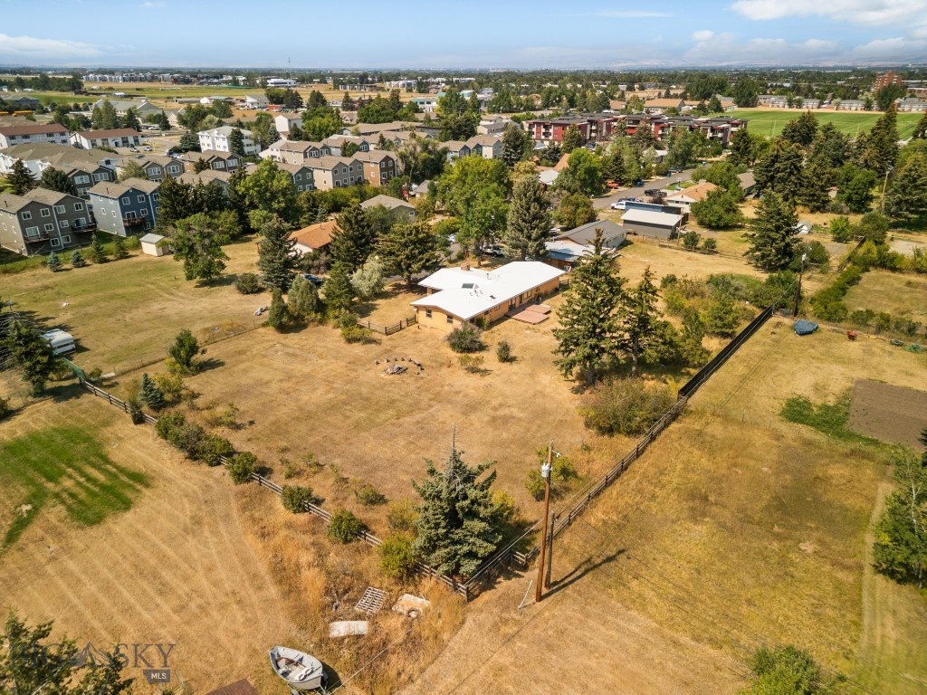 1714 Alder Court Ln.