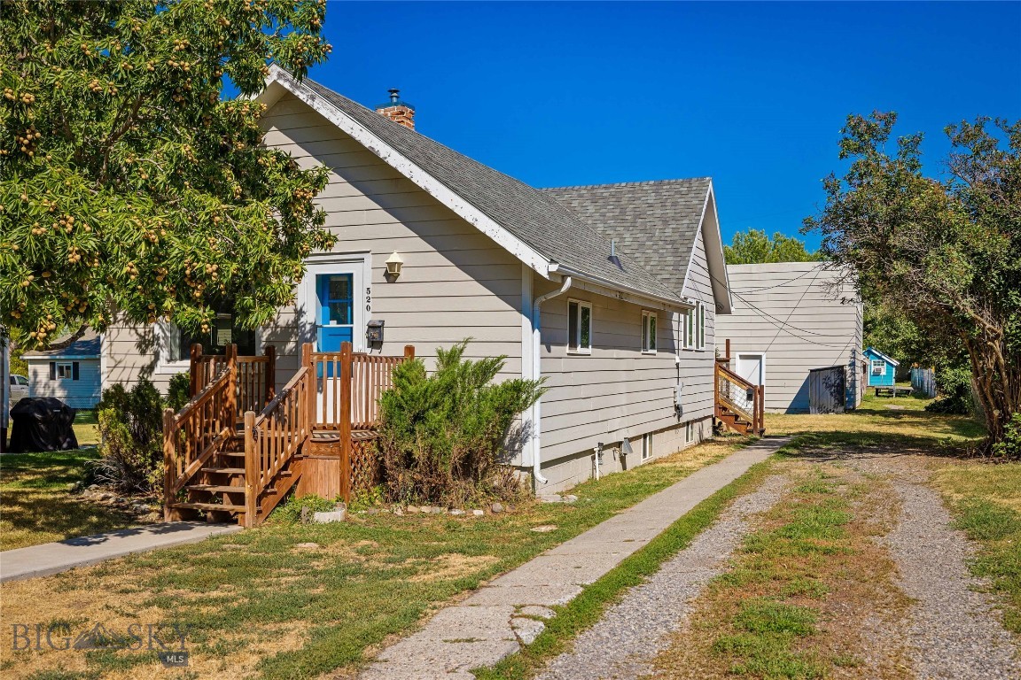 520 N Black Avenue