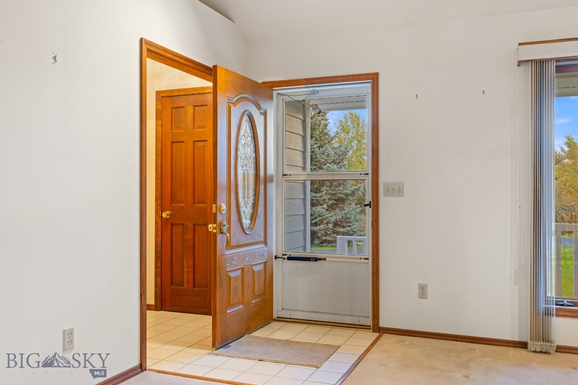 255 Painted Hills Rd