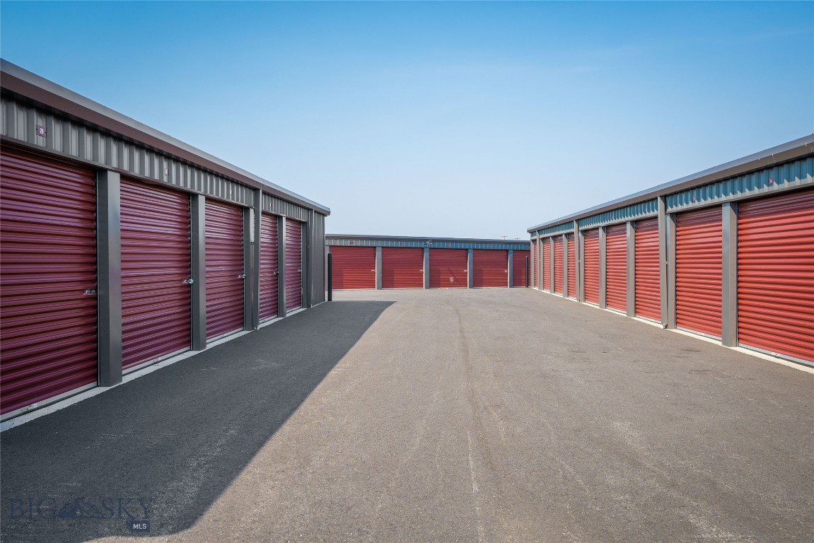 35 Rolling Prairie Way