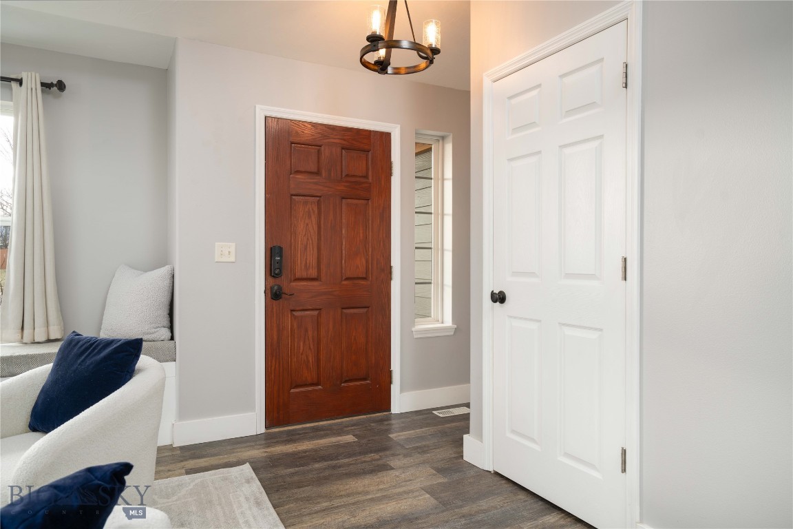 2701 Snapdragon Street