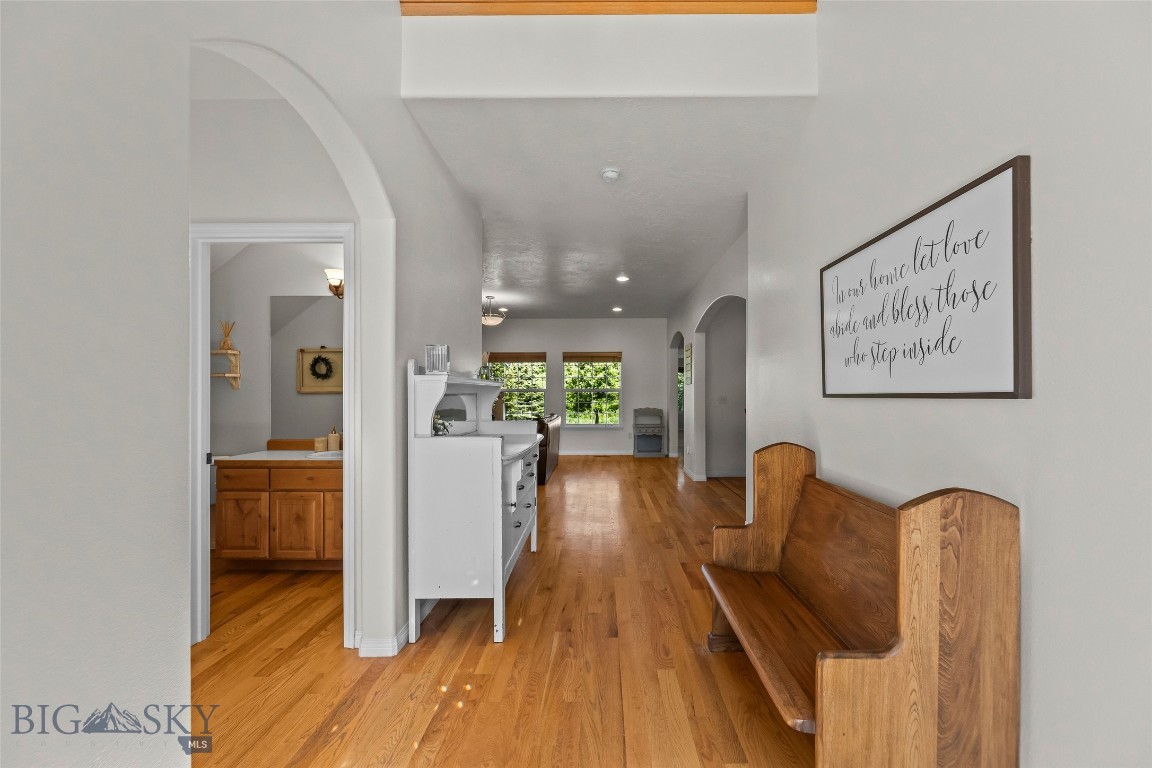 359 Annie Glade Drive