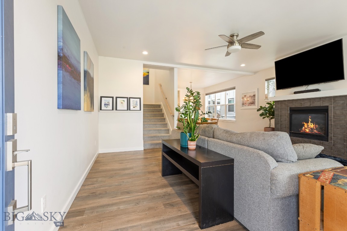 5378 Debour Lane