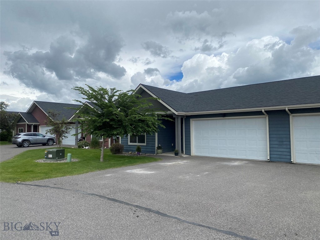 33 Voyager Lane