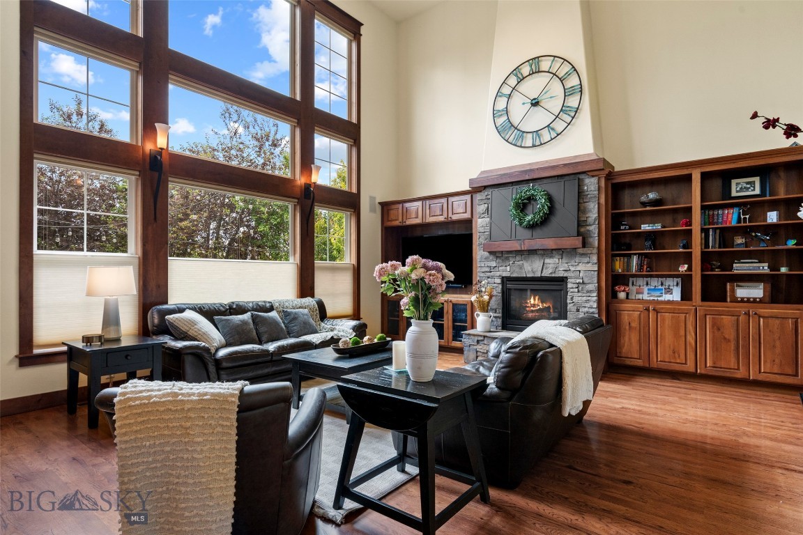 4194 Clydesdale Court