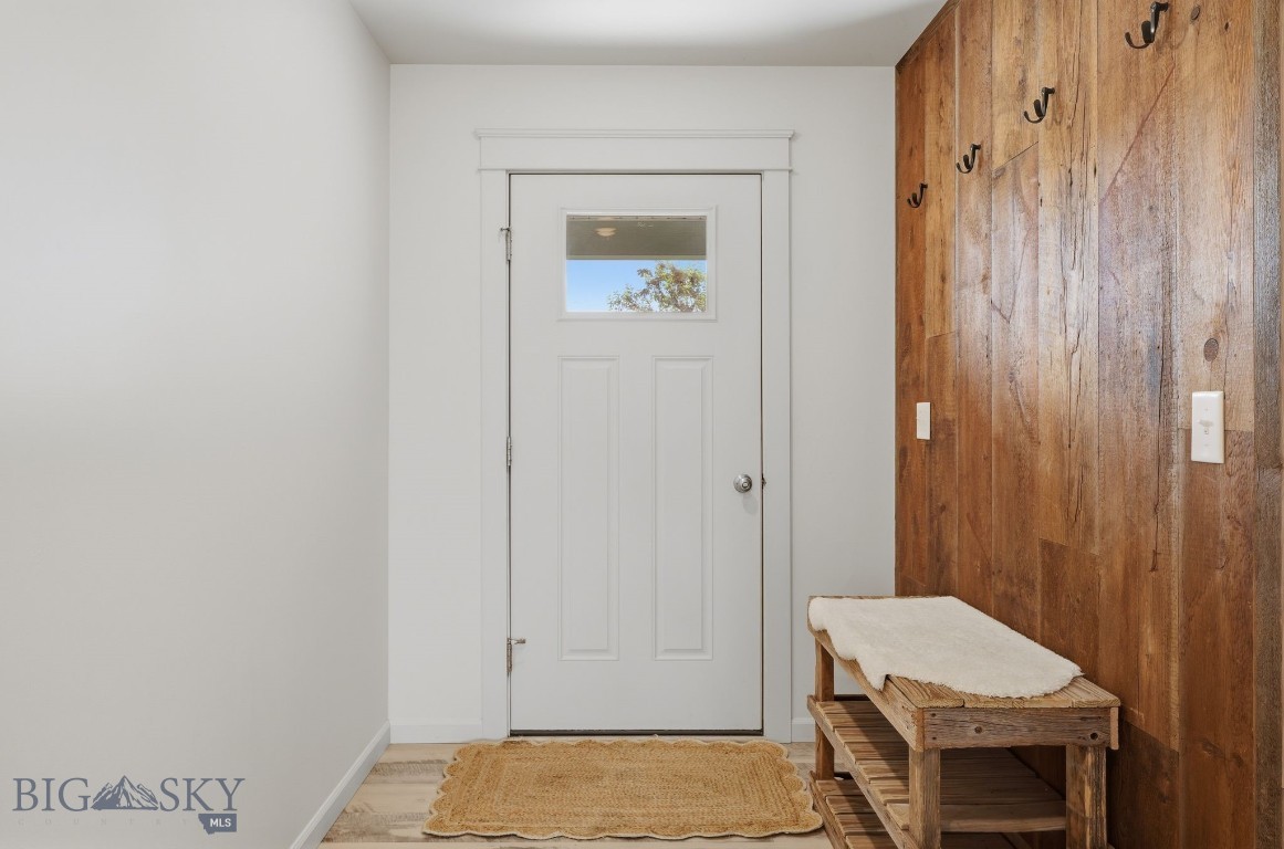 1704 Shelby Avenue