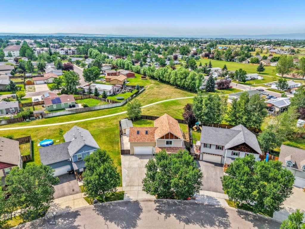 309 Woodman Drive