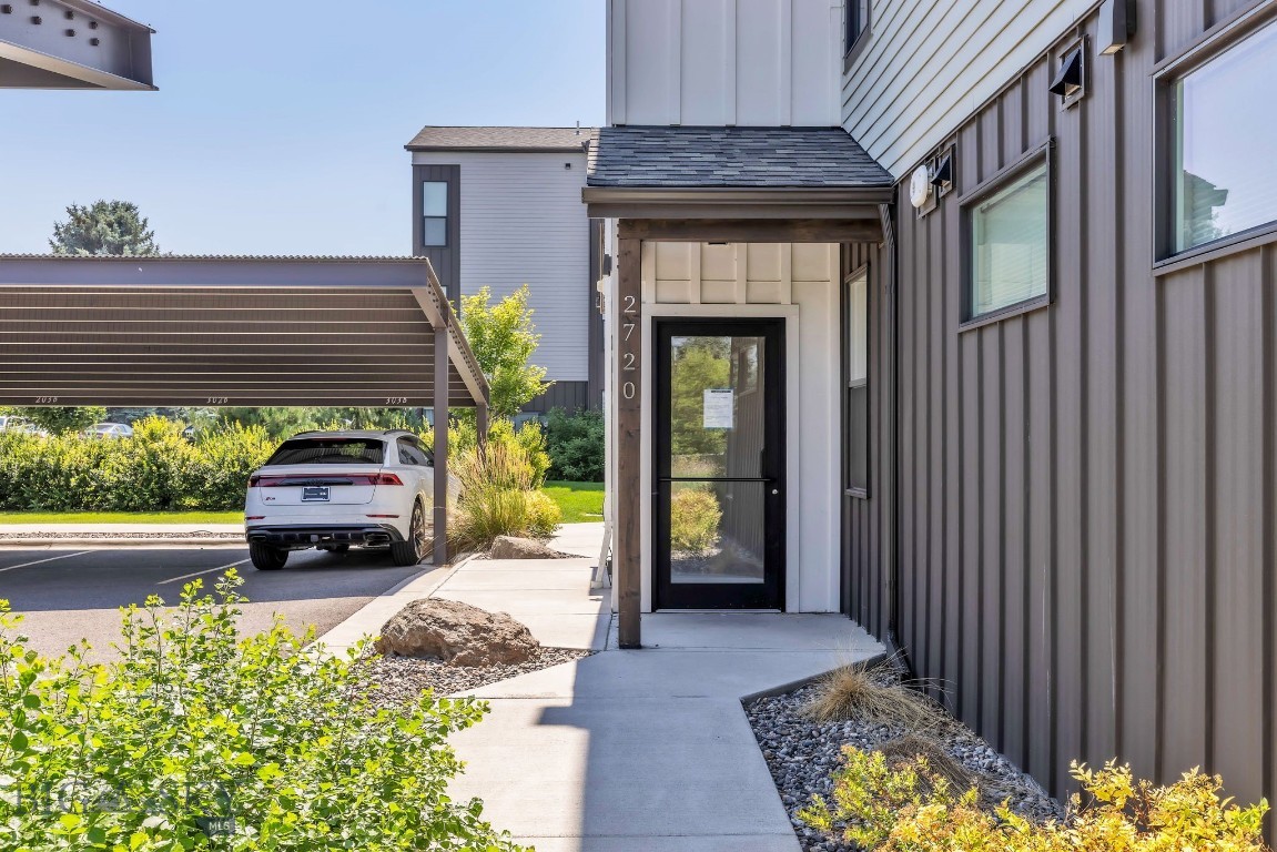 2720 Sartain Street 103 B