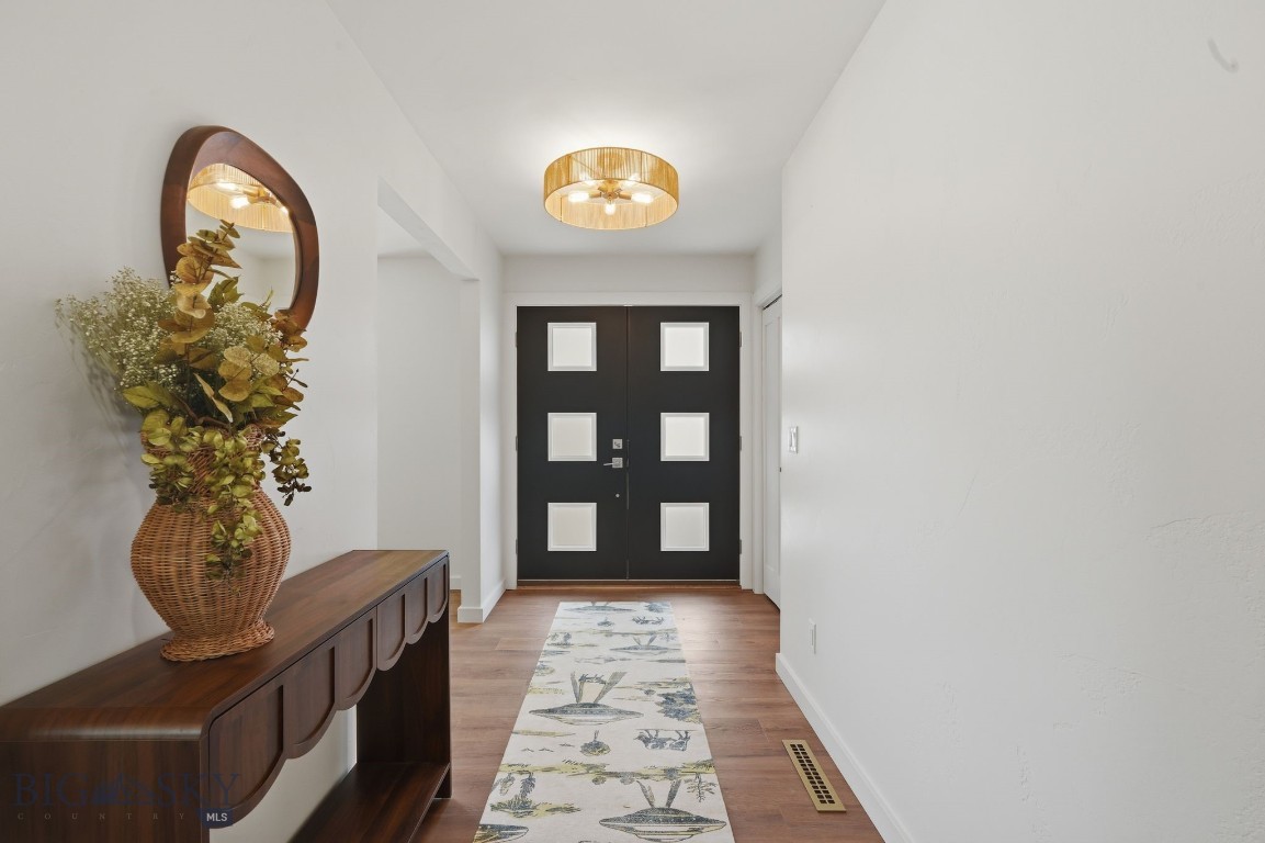 117 Henderson