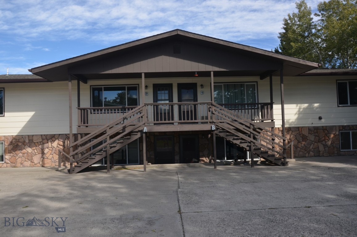 405 S 19th Avenue S