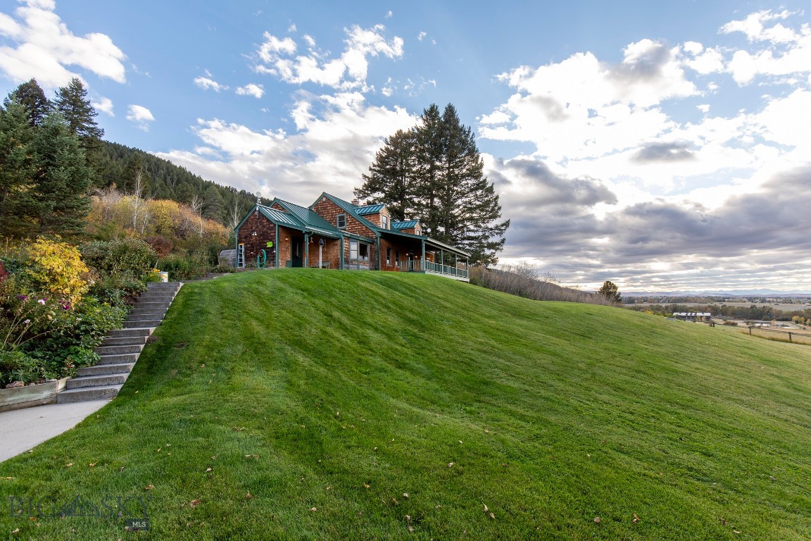 9293 Sky Ridge Dr