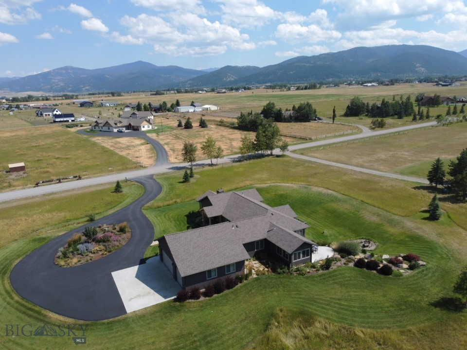 31 Cayuse Trail