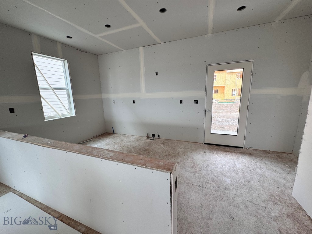 611 Companion Way