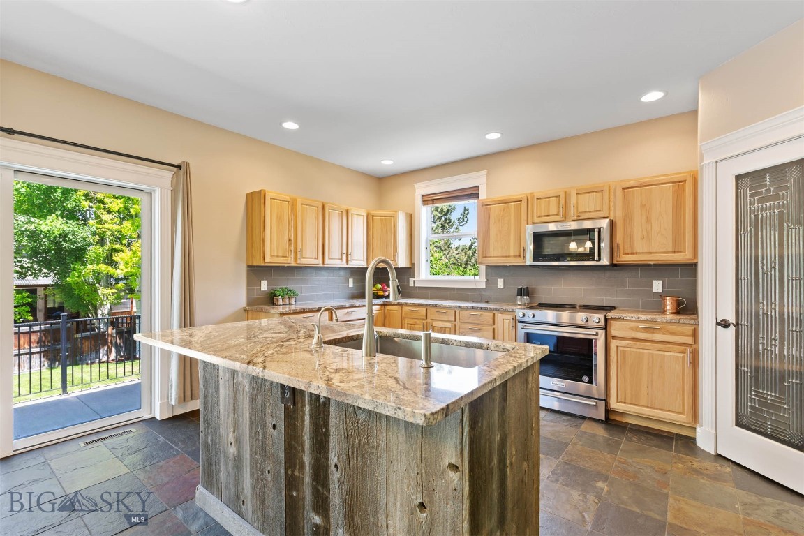 743 Brookdale Drive