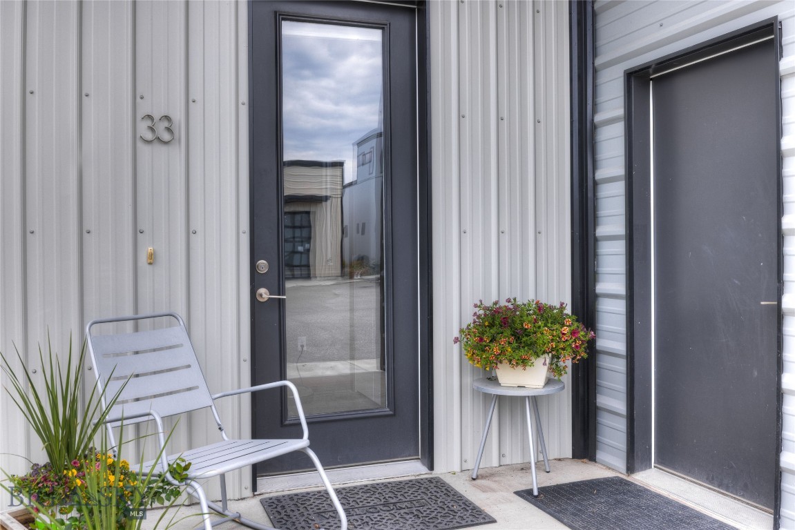 33 Intrepid Drive