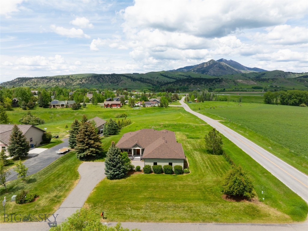 15 Blue Grouse Court
