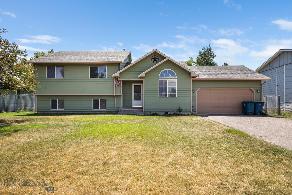 704 Mayfair Drive, Belgrade