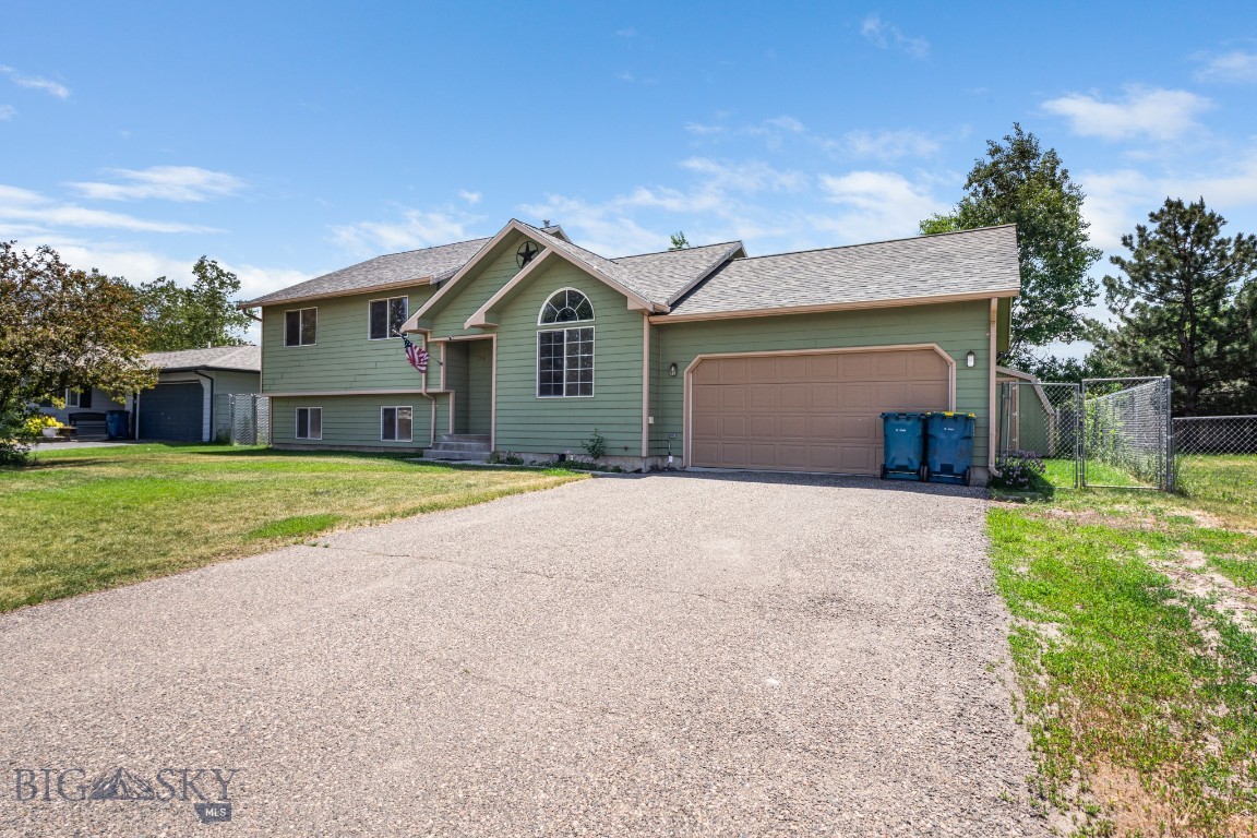 704 Mayfair Drive