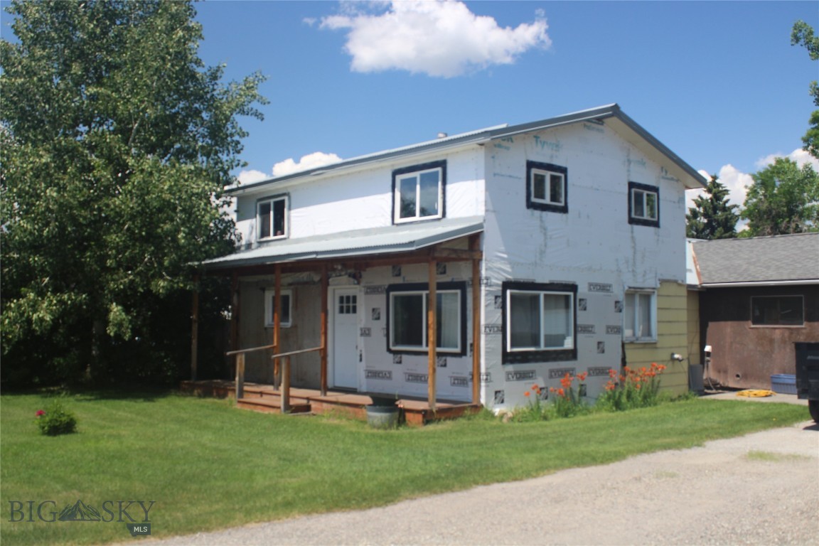 711 Silverbow Avenue
