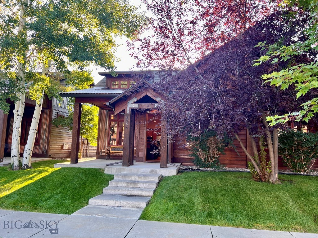 2556 Weeping Rock