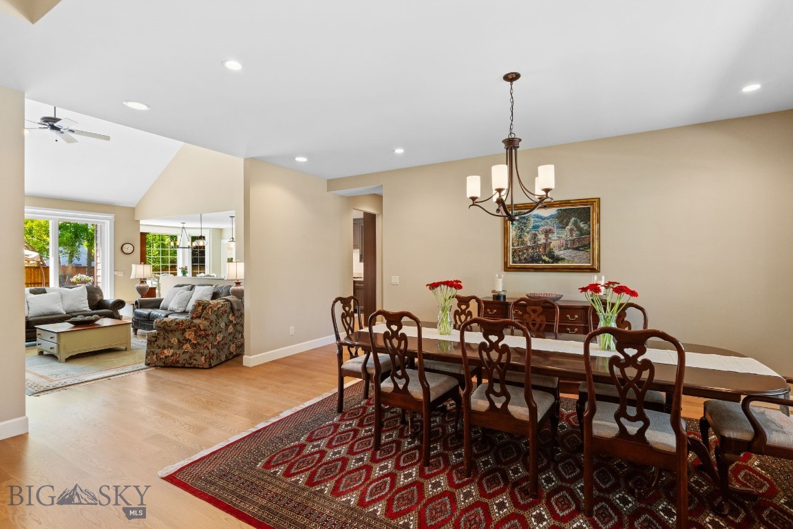 518 Oxford Drive