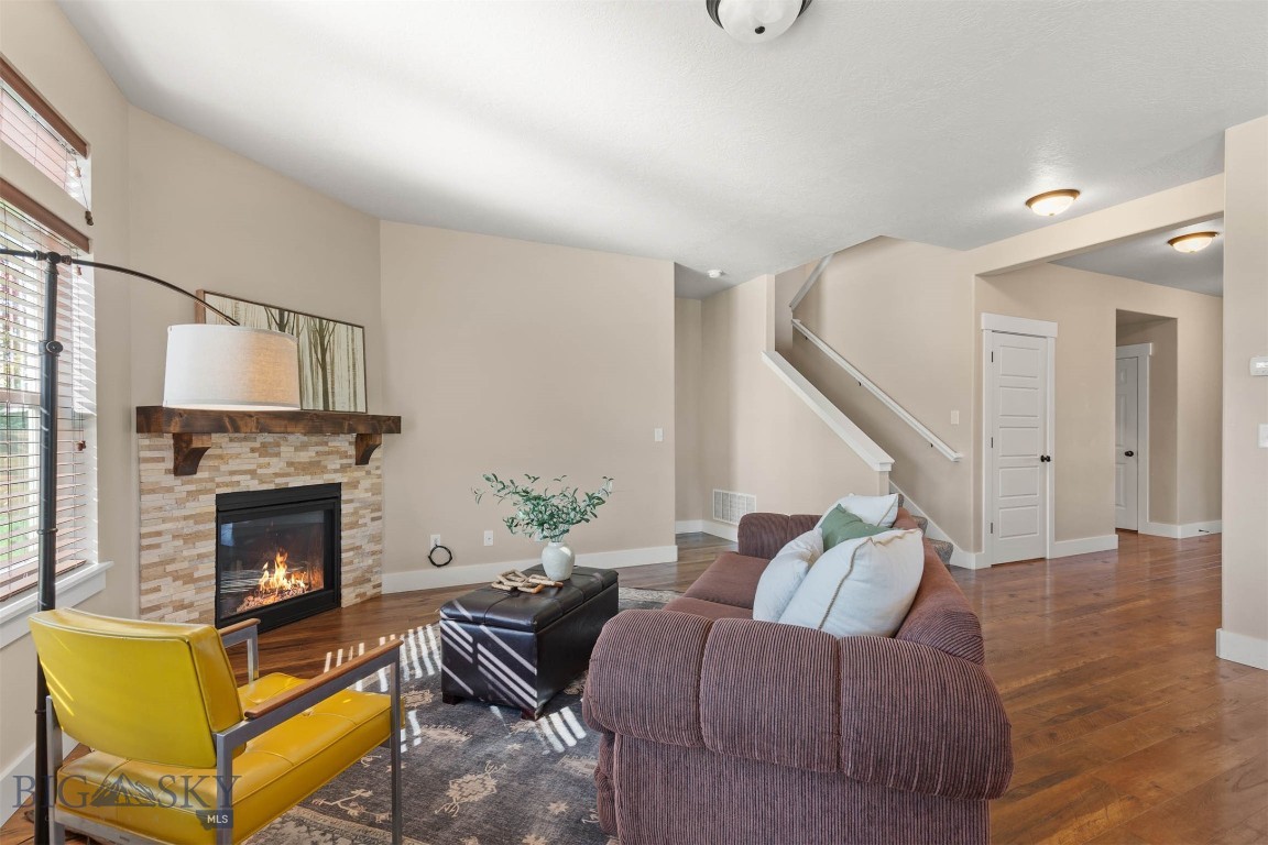 14 Knadler Drive