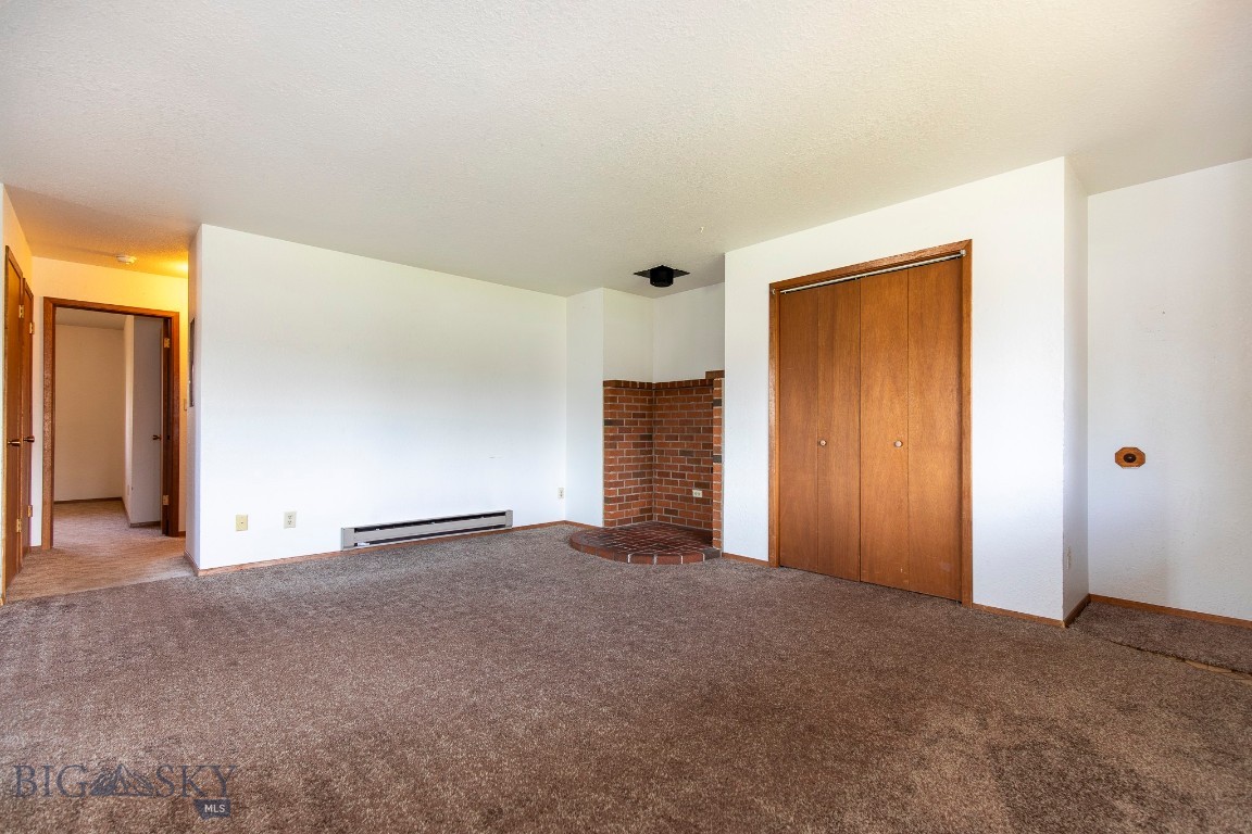 3811 Ravalli