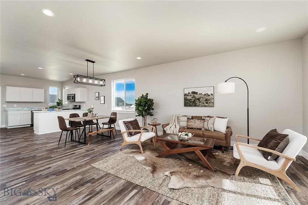 1105 Melissa Way