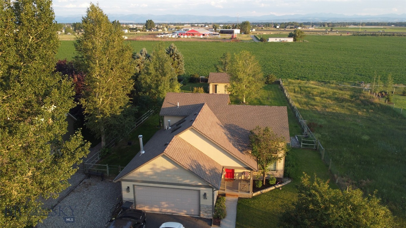 218 East Tobiano Trail