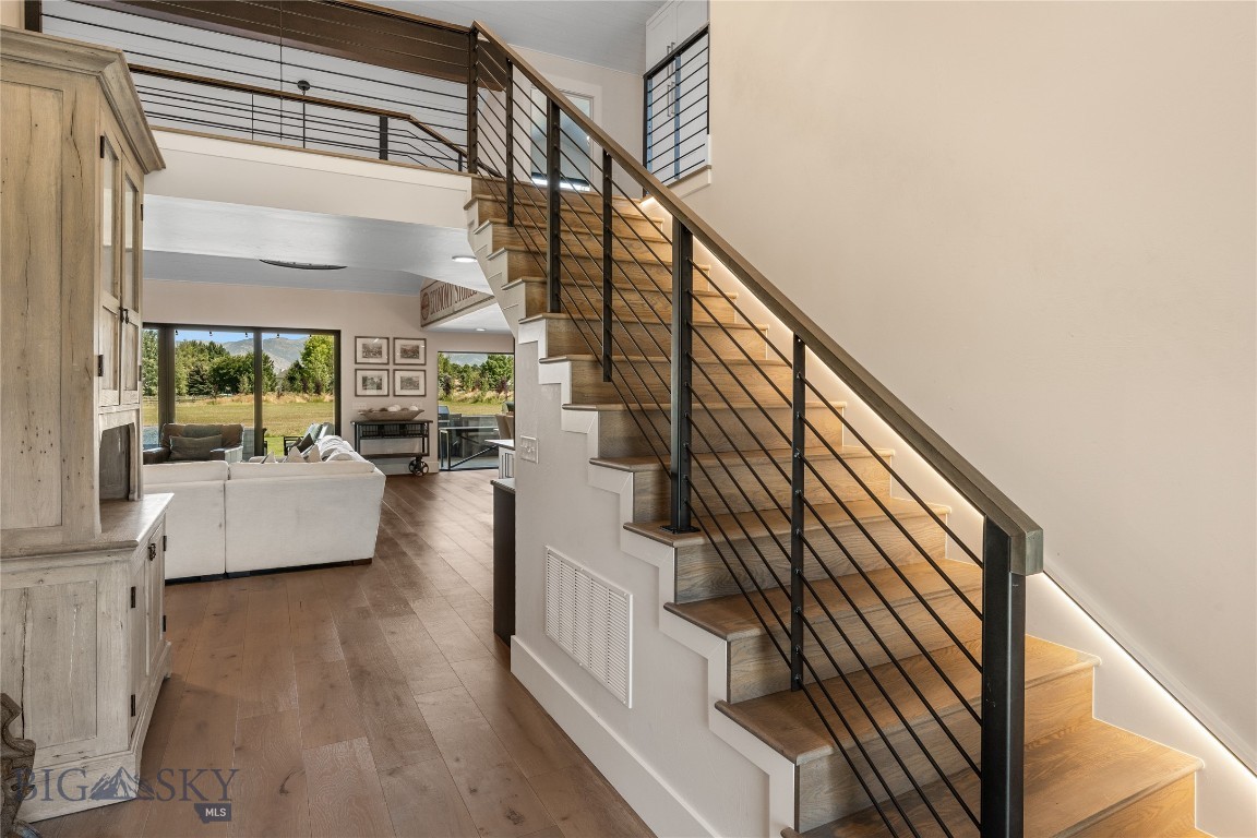 172 Alton Way