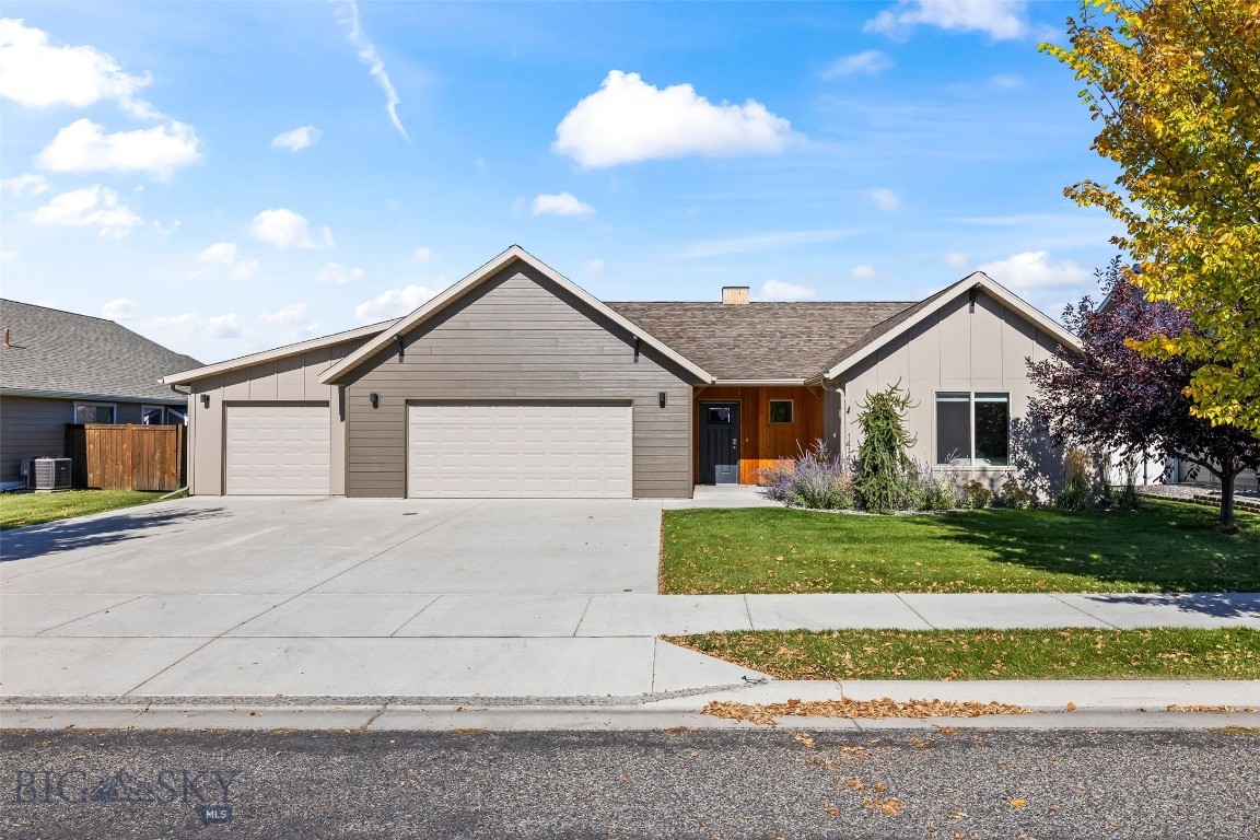 1414 Ingomar Boulevard, Belgrade