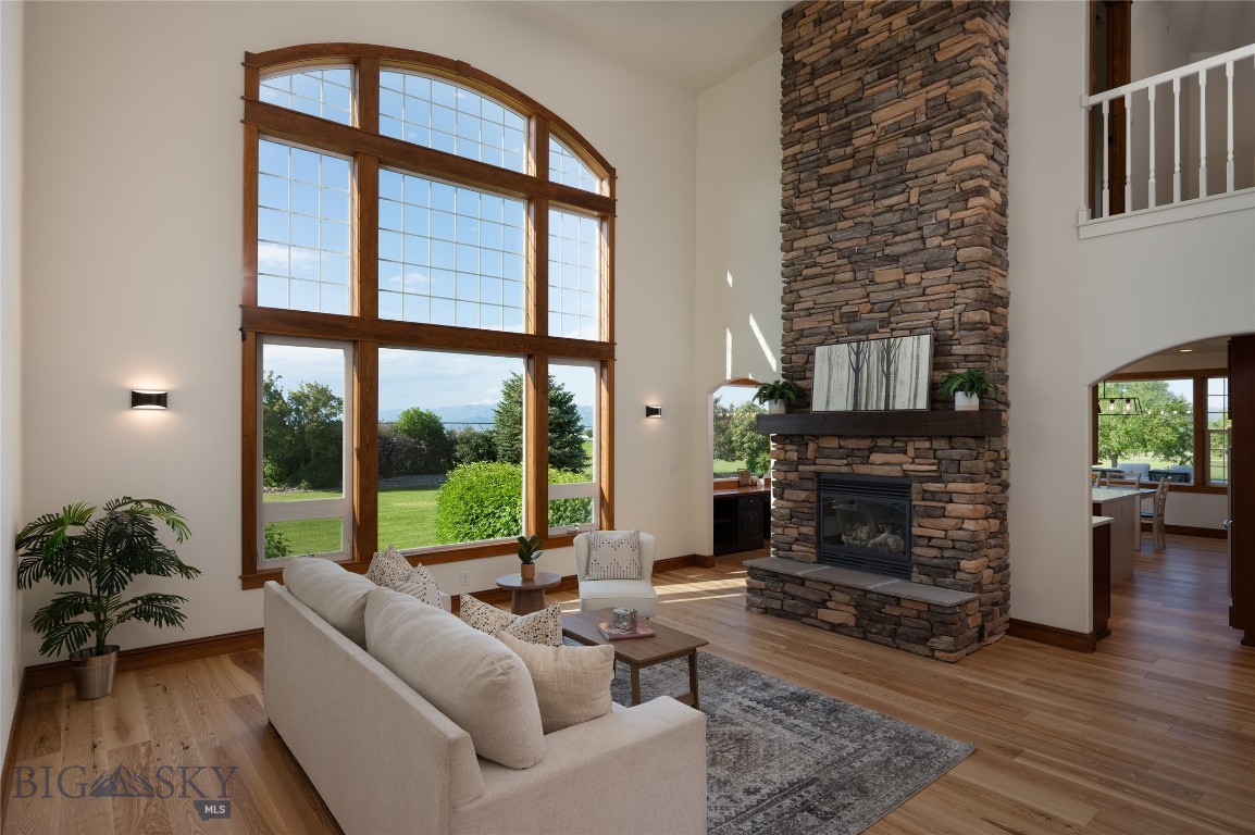 135 Hyalite View