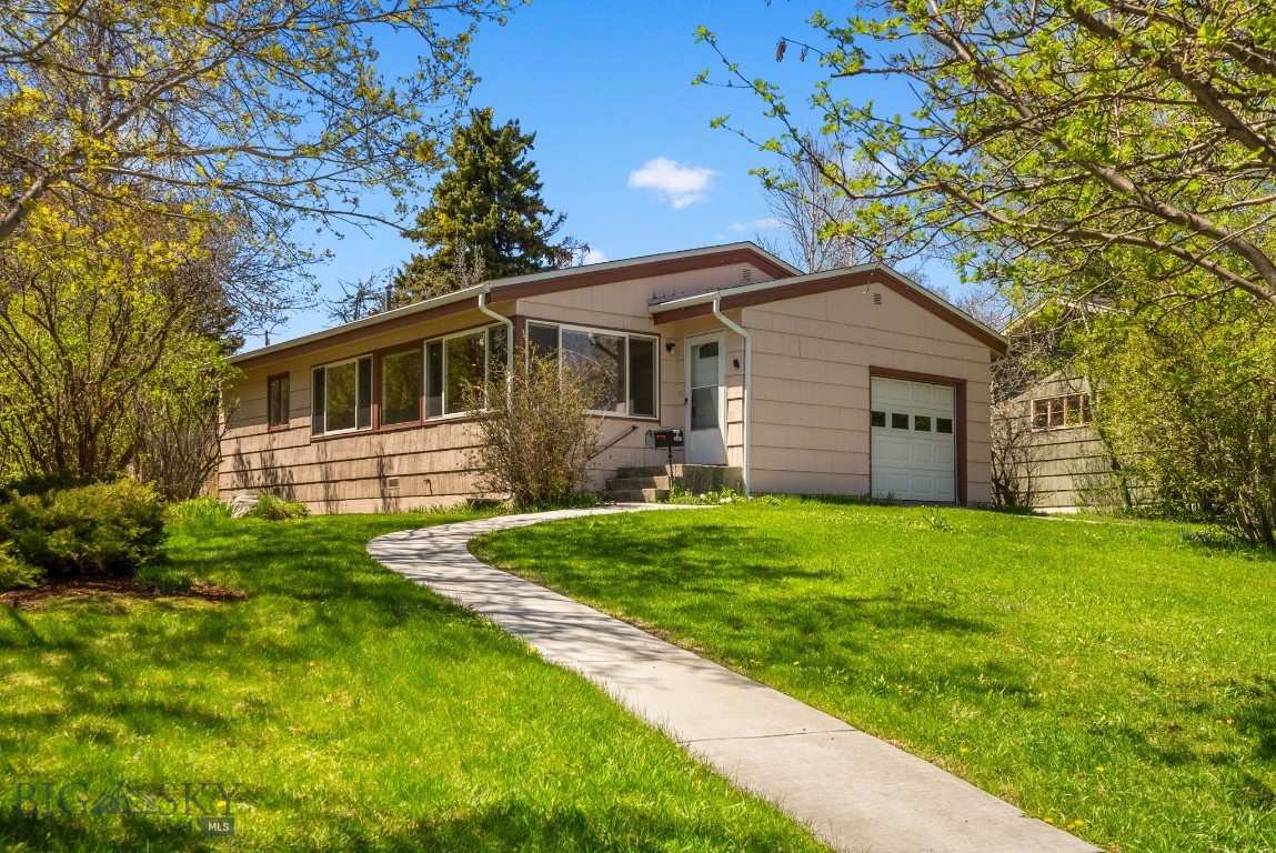 1017 S Tracy Avenue, Bozeman