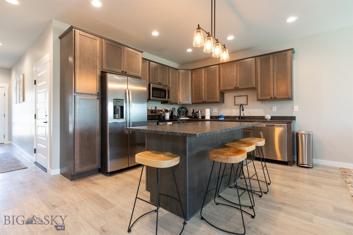 4394 Brookside Lane