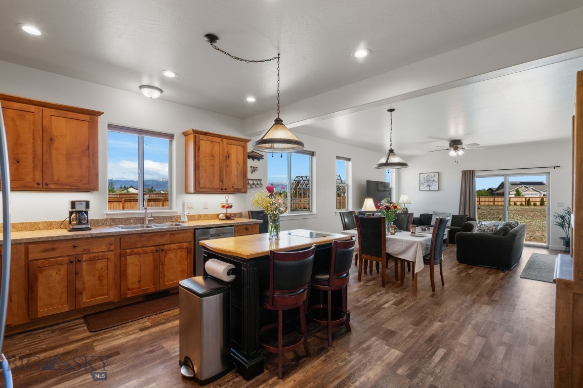 1165 Stewart Loop