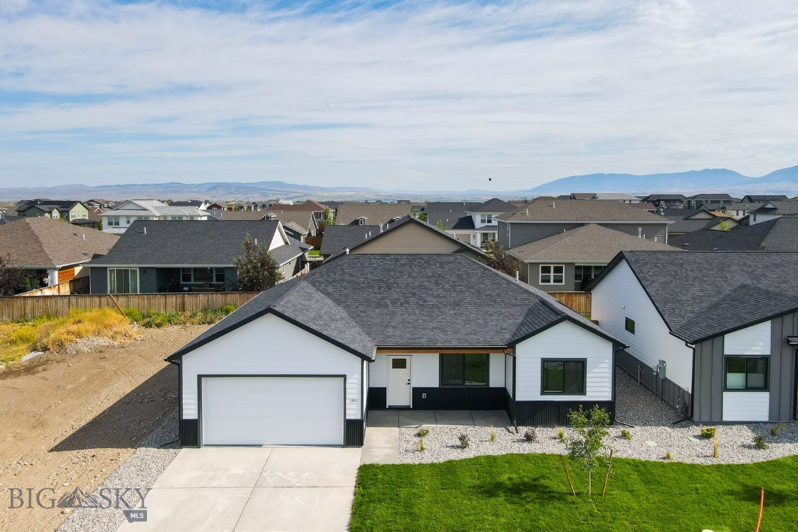 1511 Pistolero Way